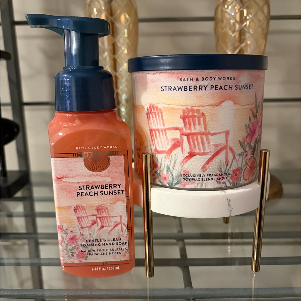 Bath & Body Works Strawberry Peach Sunset 3 Wick Candle & Foaming Hand Soap NWT